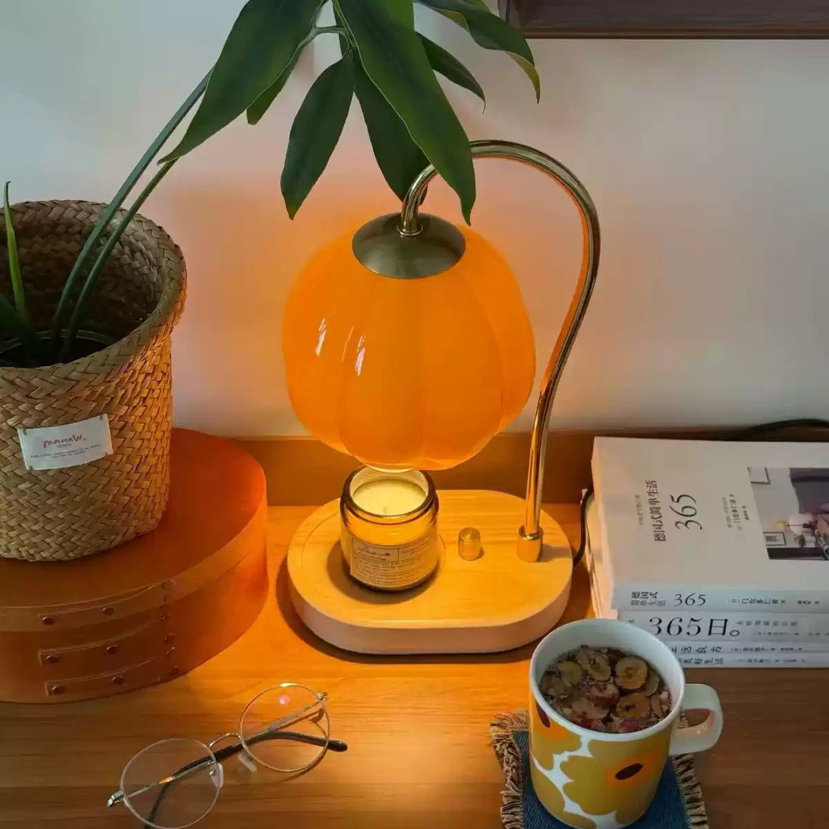 Amber Pumpkin – Vintage Ribbed Glass Candle Warmer Lamp & Cozy Fall Home Decor